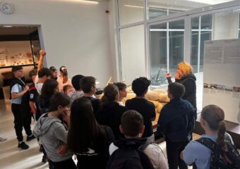 Η Α΄ τάξη του σχολείου μας στο Αρχαιολογικό Μουσείο Αγίου Νικολάου