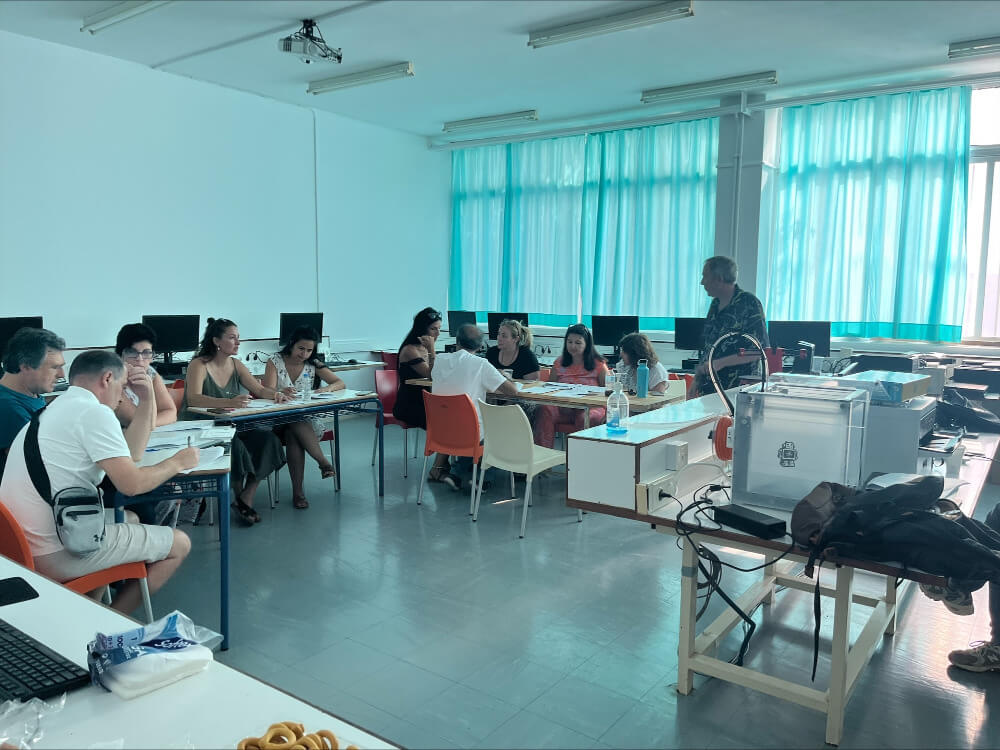 Ευρωπαϊκή συνάντηση εργασίας «Tout le Monde au Bestiaire»: Μύθοι, γλώσσες και μουσική χωρίς σύνορα Ευρωπαϊκή συνάντηση εργασίας «Tout le Monde au Bestiaire»: Μύθοι, γλώσσες και μουσική χωρίς σύνορα